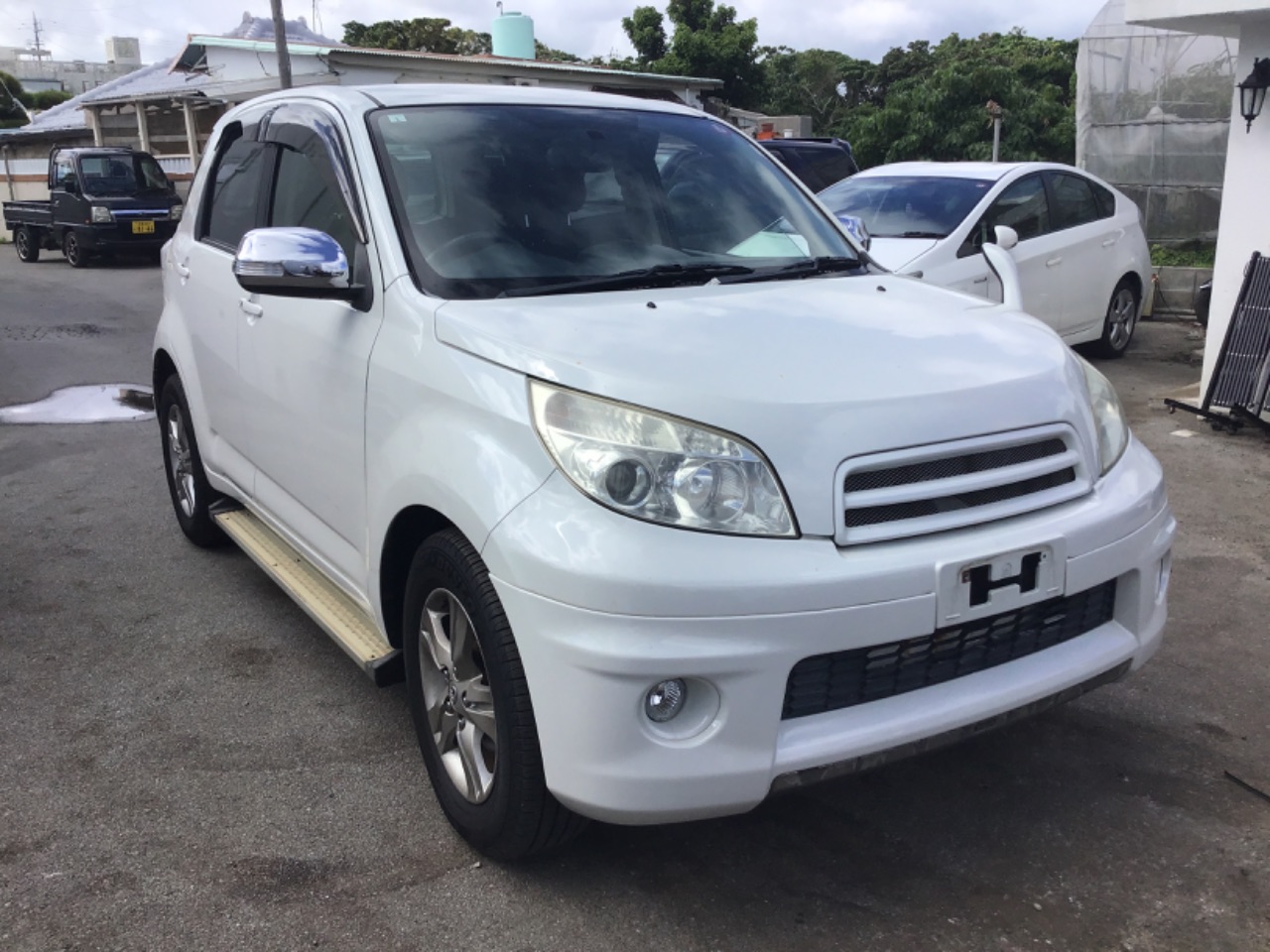 ☆｜TOYODA products トヨダプロダクツ｜受付カウンター/電話台｜幅 60㎝×奥行 35㎝×高さ 111㎝｜EYS-1 (F4209) ハリアーフロントグリル